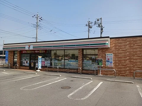 セブンイレブンまで120m