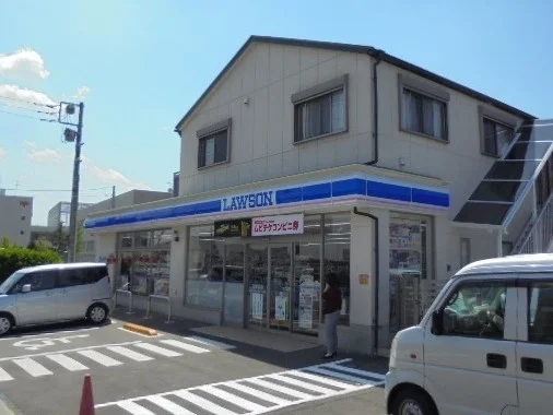 ローソンまで500m