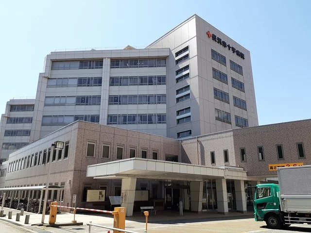 長浜赤十字病院まで730m