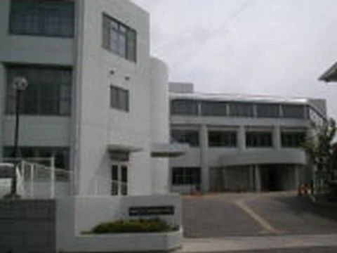 畝傍南小学校様まで1500m