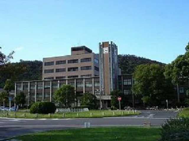 国立大学法人　岡山大学まで700m