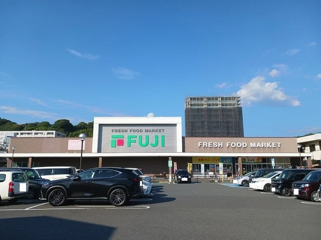フジ新南陽店まで3100m