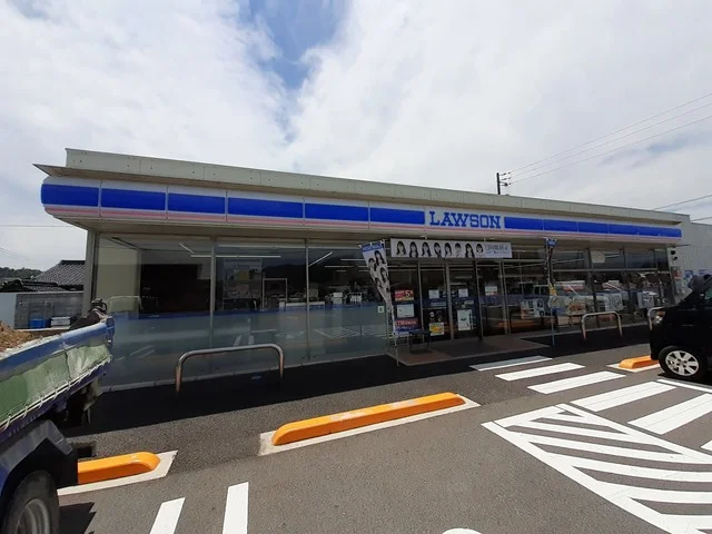 ローソン山口大内矢田南店まで964m