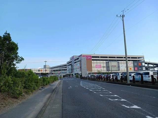 イオンモール鹿児島まで1500m
