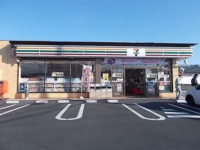 セブンイレブン　富士長沢店まで650m