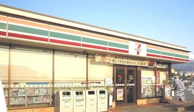 セブンイレブン御坂夏目原店まで800m