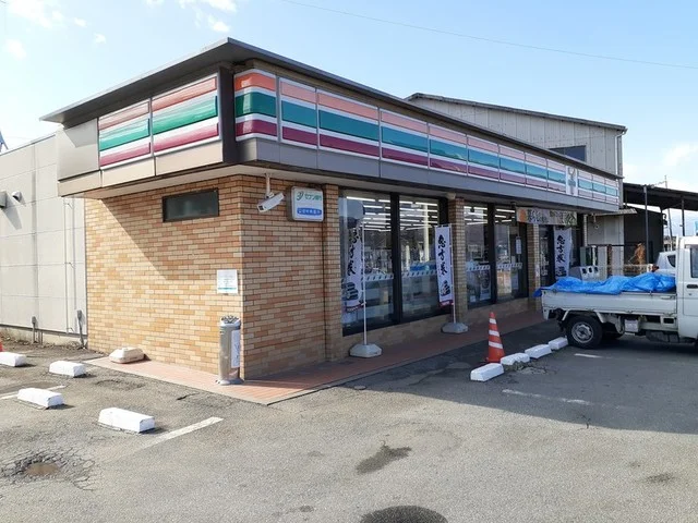セブンイレブン山梨一宮中央店まで450m