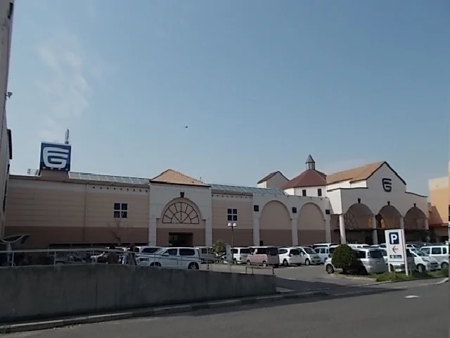 フジグラン今治様まで900m