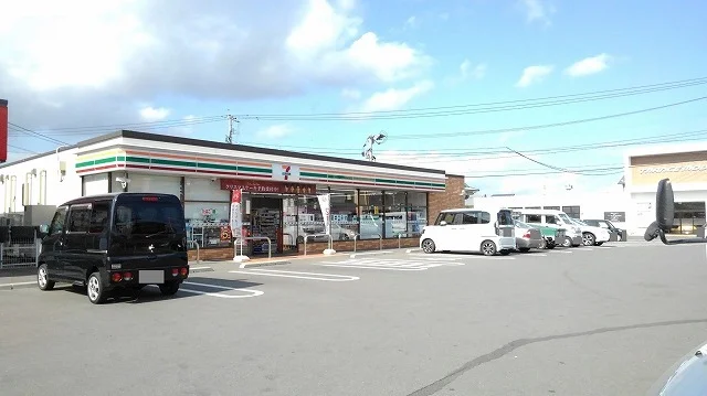 セブンイレブン　鶴崎工業入口店まで350m