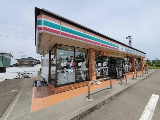 セブンイレブン 柴田四日市場店まで350m