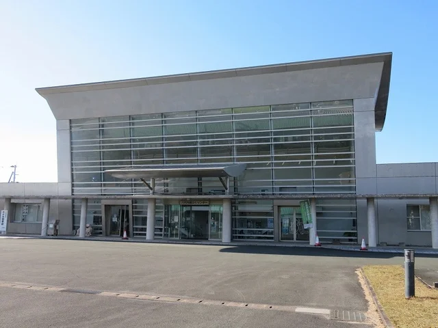 八代市図書館かがみ分館まで500m