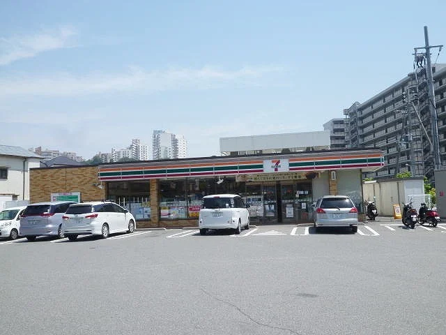 セブンイレブン神戸舞子坂１丁目まで500m