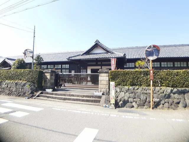 橋本市立高野口小学校様まで378m