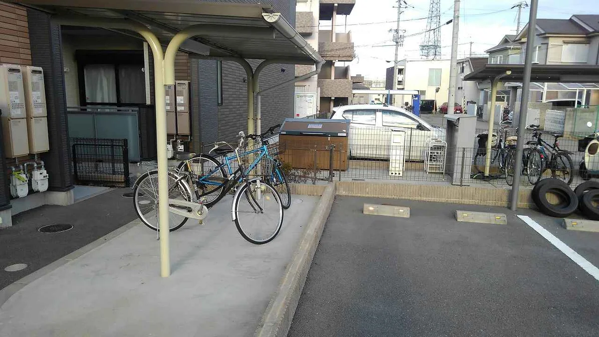 屋根付き駐輪場
