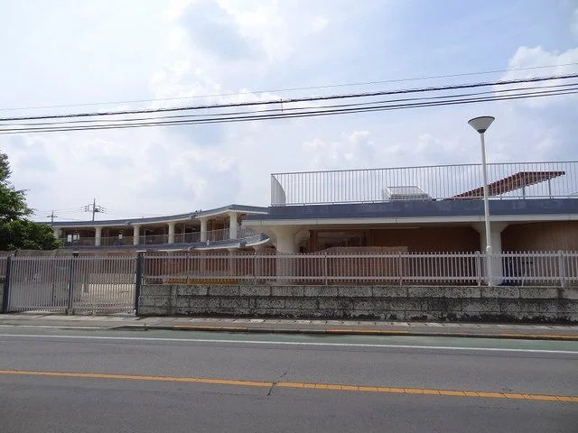 作新学院幼稚園まで750m