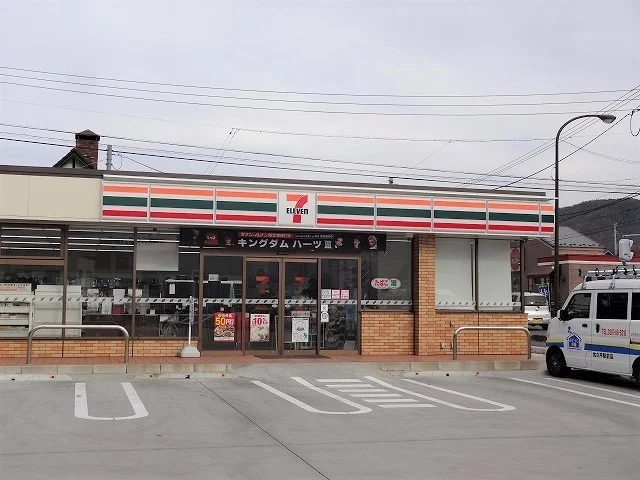 セブンイレブン　茅野城山店まで1800m