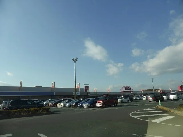 イオンタウン磐田まで700m