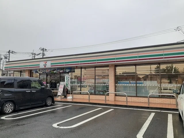 セブンイレブンまで173m