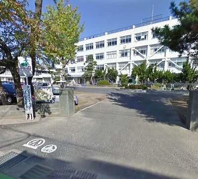 大形小学校まで2500m