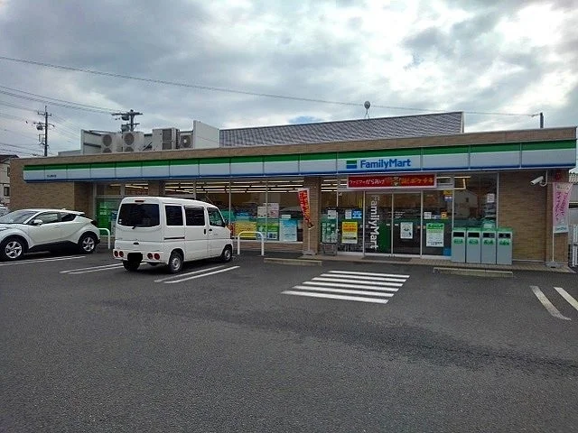 ファミリーマート 犬山清水店まで500m