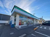 ファミリーマートレインボ店さんまで190m