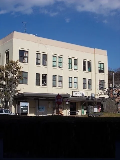 青梅駅まで1200m