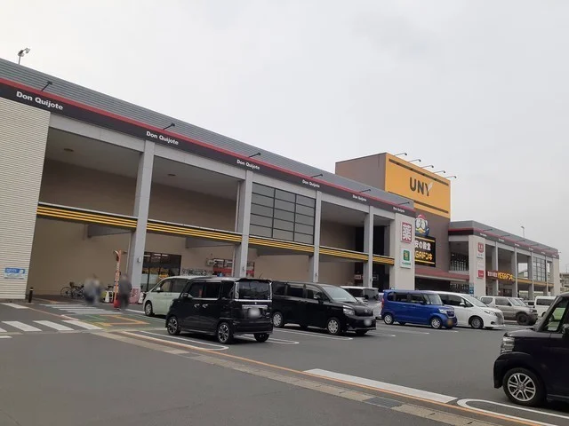ＭＥＧＡドン・キホーテ浜松泉店まで1800m