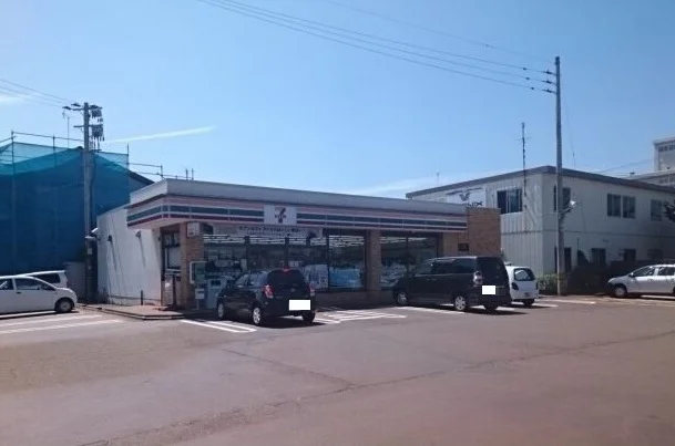 セブンイレブン新発田城北町店まで400m