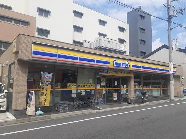 ミニストップ甲子園六番町店様まで400m