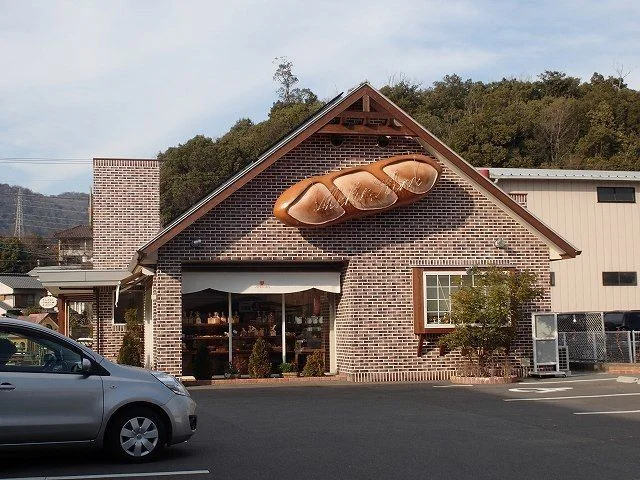 ベイクショップメーアコルン様まで550m