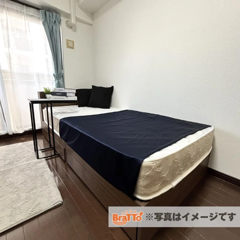 セミダブルベッド♪少し硬めで快適睡眠♪