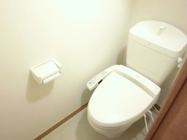 温水洗浄便座ついてます！