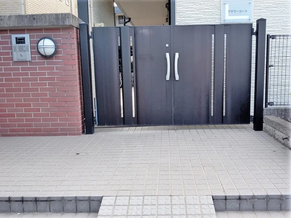 オートロックゲート