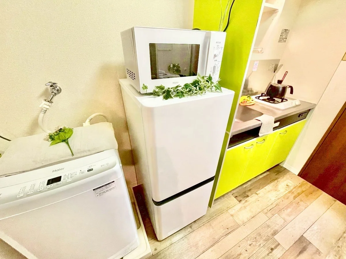 ※撮影用の観察植物・食器調理器具・雑貨類等はございません。※写真は現況優先