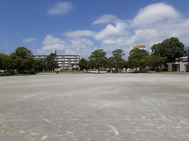 弁天山公園まで250m
