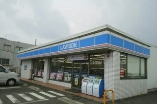 ローソン高松鶴市町店さんまで180m