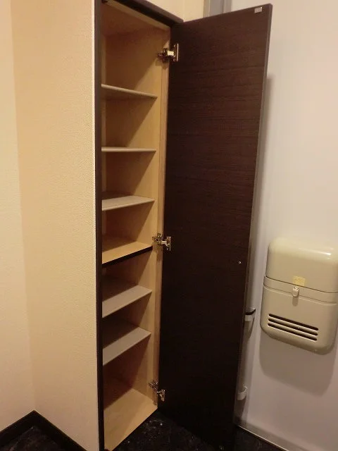 シューズボックス