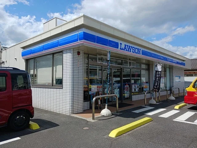 ローソンさんまで450m