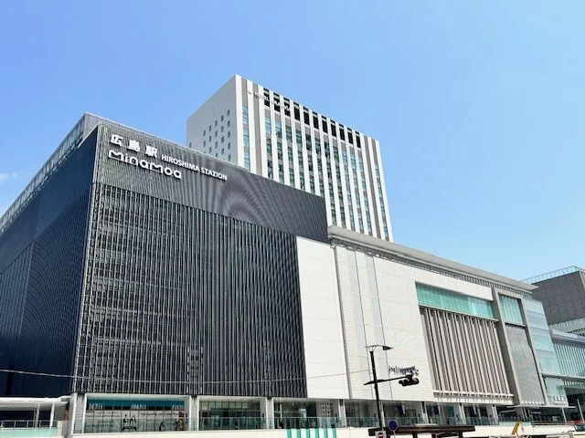 広島駅まで2400m