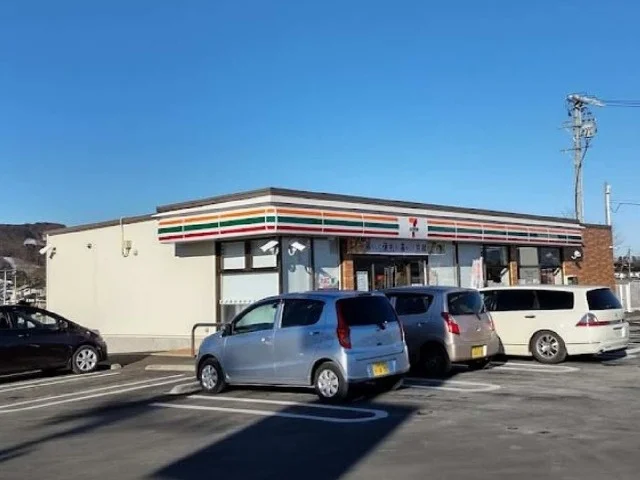 セブンイレブン佐久大沢店まで550m