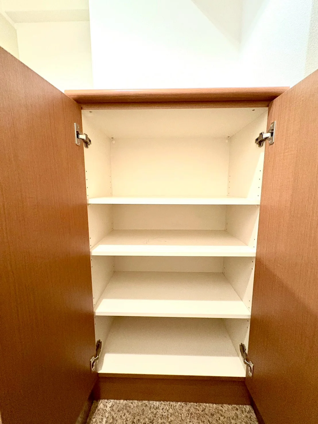 シューズボックス