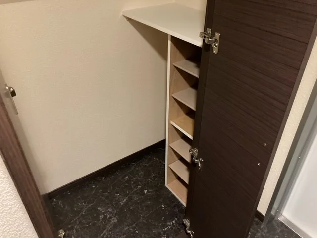 1Ｆ下駄箱