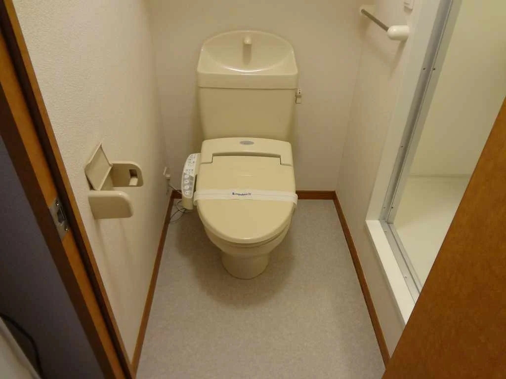 同タイプ部屋の写真となり設備等は現況と異なる場合があります。