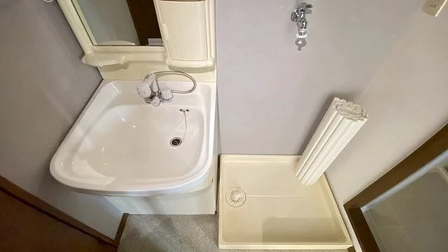 洗面台・洗濯機置き場