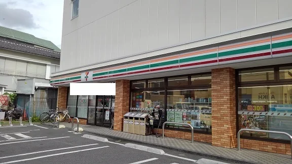 セブンイレブンまで170m