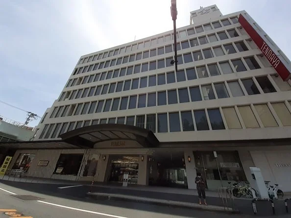 天満屋岡山店まで1000m