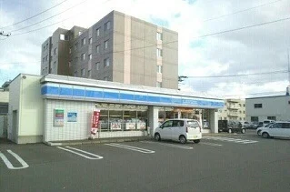 ローソン旭川大町３条店まで230m