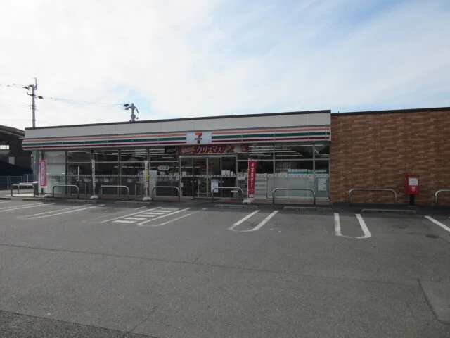 セブンイレブン宇城御領店まで400m
