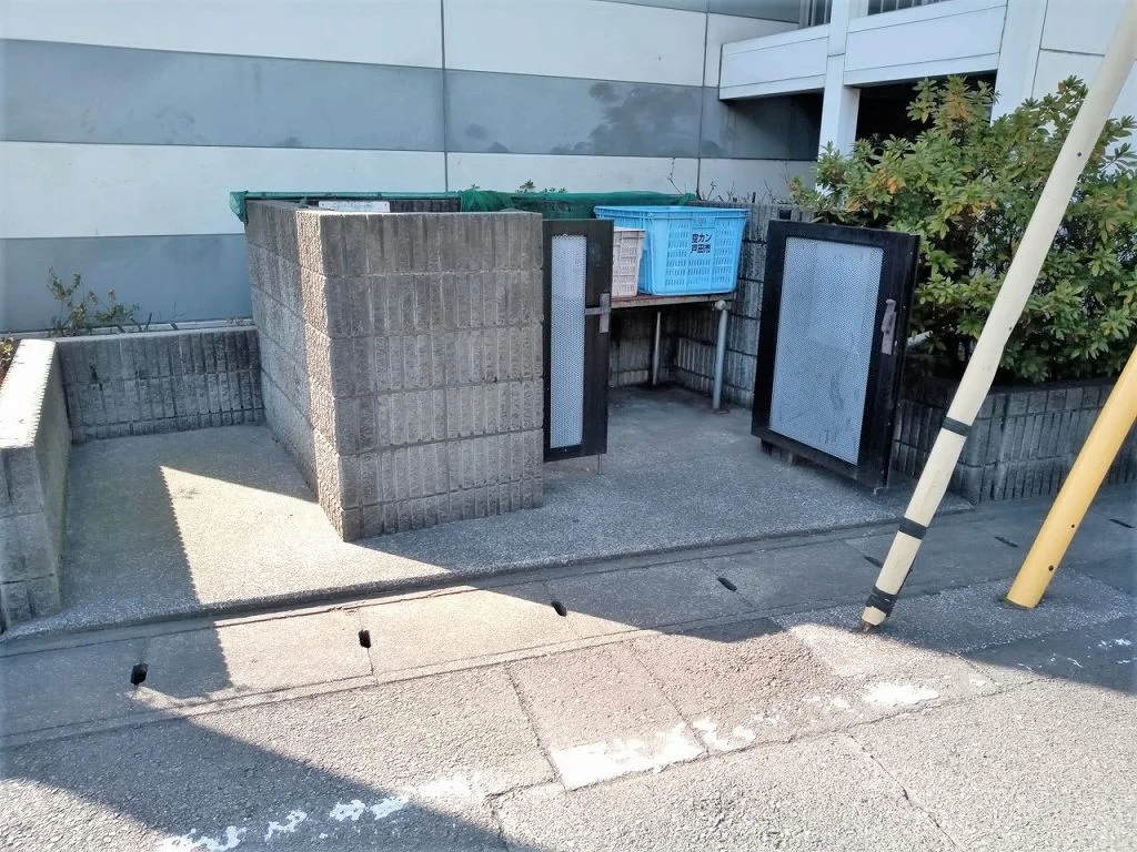 ゴミ置き場