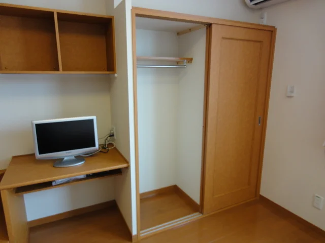 実際のお部屋と異なる場合が御座います。